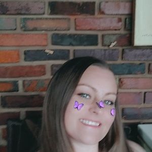 Meet your Posher, Deidra